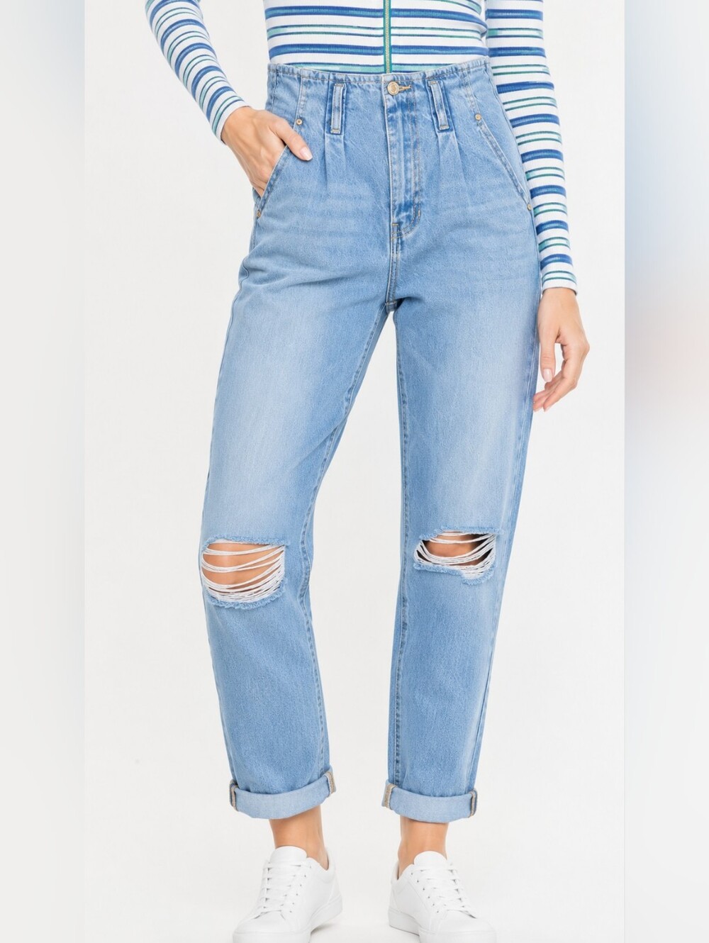 KanCan High Rise Distressed Paperbag Mom Jeans Size 1/24